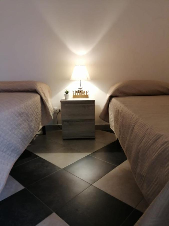 B & B Jasmine Santa Teresa di Riva Kültér fotó