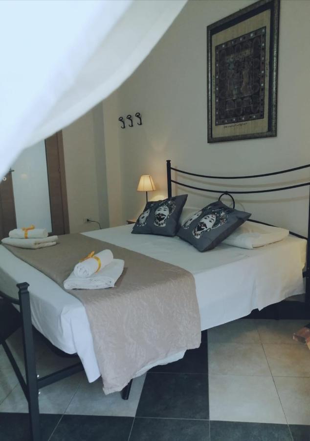 B & B Jasmine Santa Teresa di Riva Kültér fotó